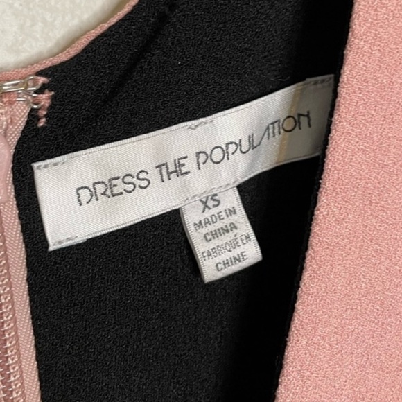 Dress of Population - Picture 4 of 4